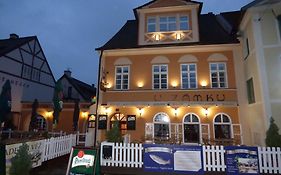 Penzion - Restaurant U Zámku